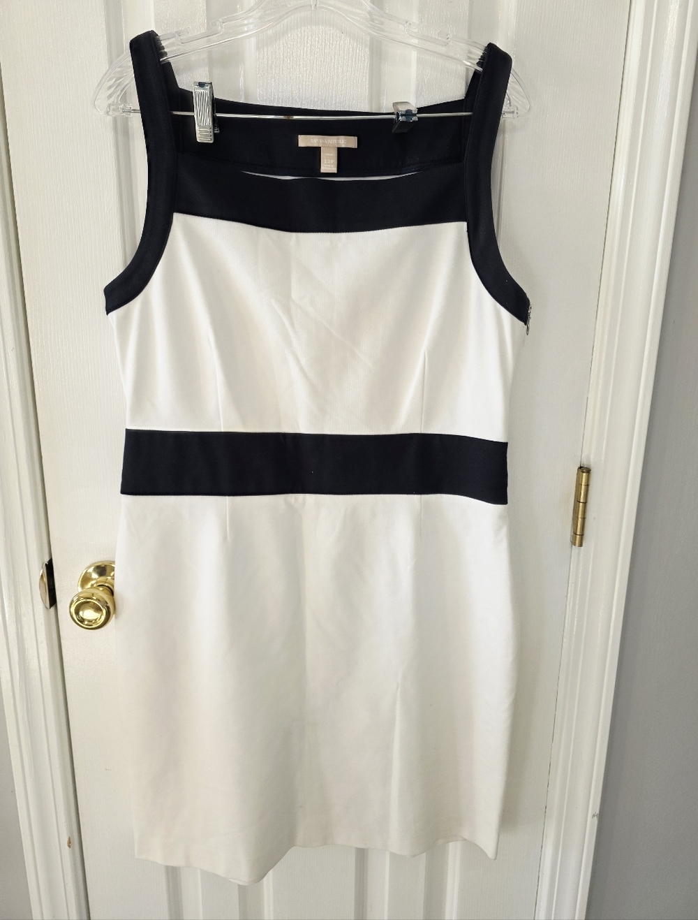 Banana Republic Black and White Sleeveless Sheath Dress 12P